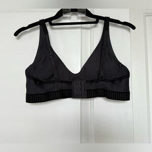 Alo Yoga Airlift Line Up Bra